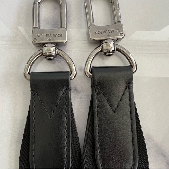 Authentic Louis Vuitton Eclipse reverse Monogram pouchette trio - Picture 14 of 15